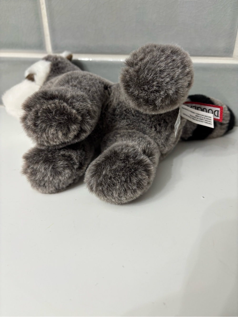 Douglas Mini Rudie Raccoon - Picture 6 of 6
